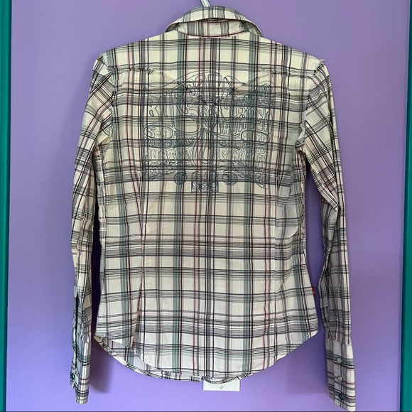 Levi’s Button Down Embroidered Shirt - Picture 3 of 8